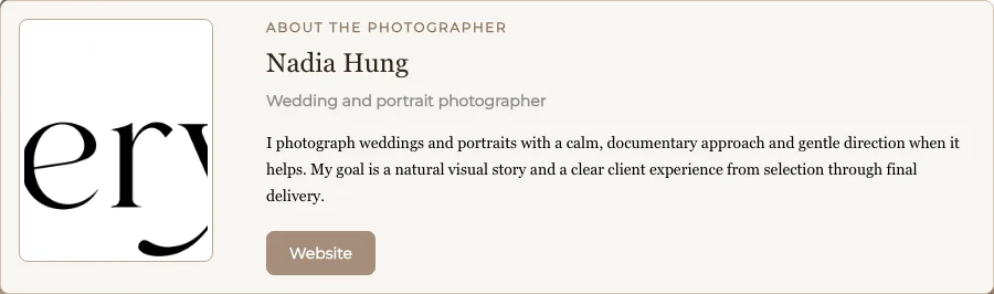 Short English photographer bio in a client-facing gallery