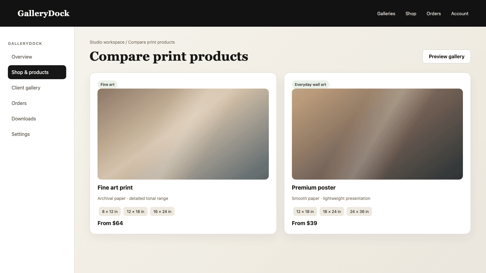 English GalleryDock comparison of a photo print and poster product